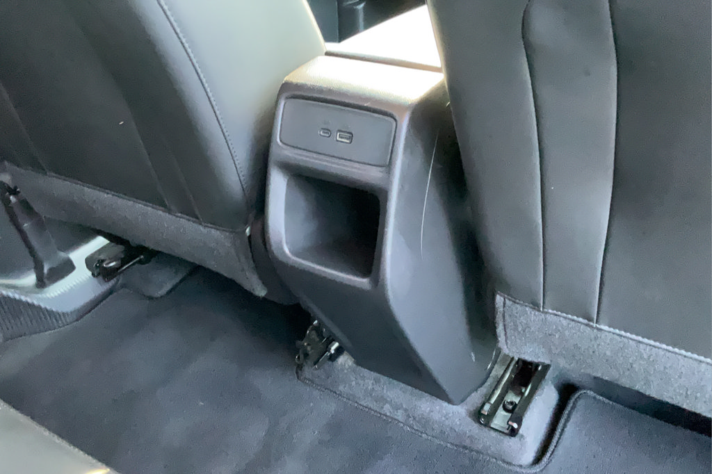 Certified 2025 Chevrolet Trax LT FWD image 22