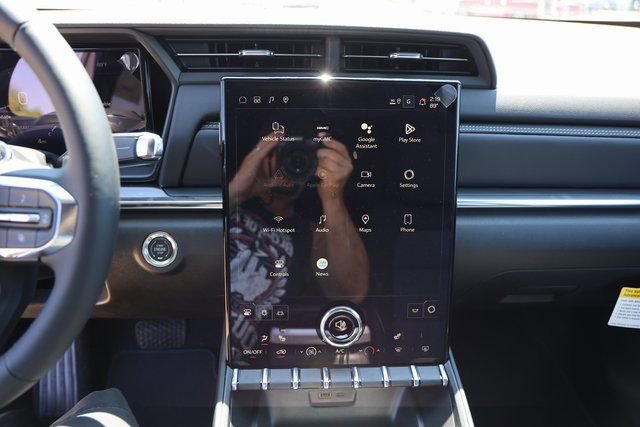 New 2026 GMC Terrain Elevation image 17