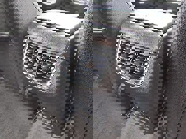 Used 2024 Chevrolet Malibu LT image 16