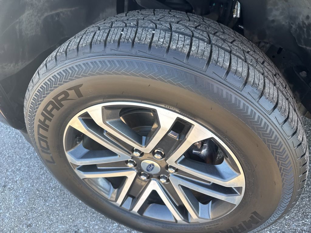 Used 2022 Ford F150 XL w/ STX Appearance Package AWD/4WD image 13