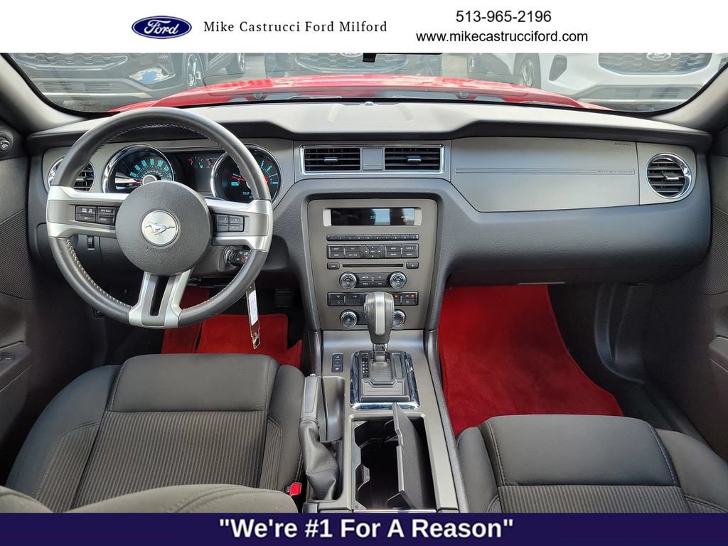 Used 2013 Ford Mustang Coupe RWD image 10