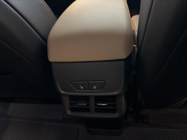 New 2026 Chevrolet Equinox ACTIV w/ Convenience Package III image 33