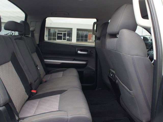 Used 2015 Toyota Tundra SR5 w/ SR5 Upgrade Package image 13