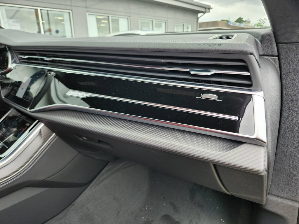New 2026 Audi SQ8 Premium Plus AWD/4WD image 15