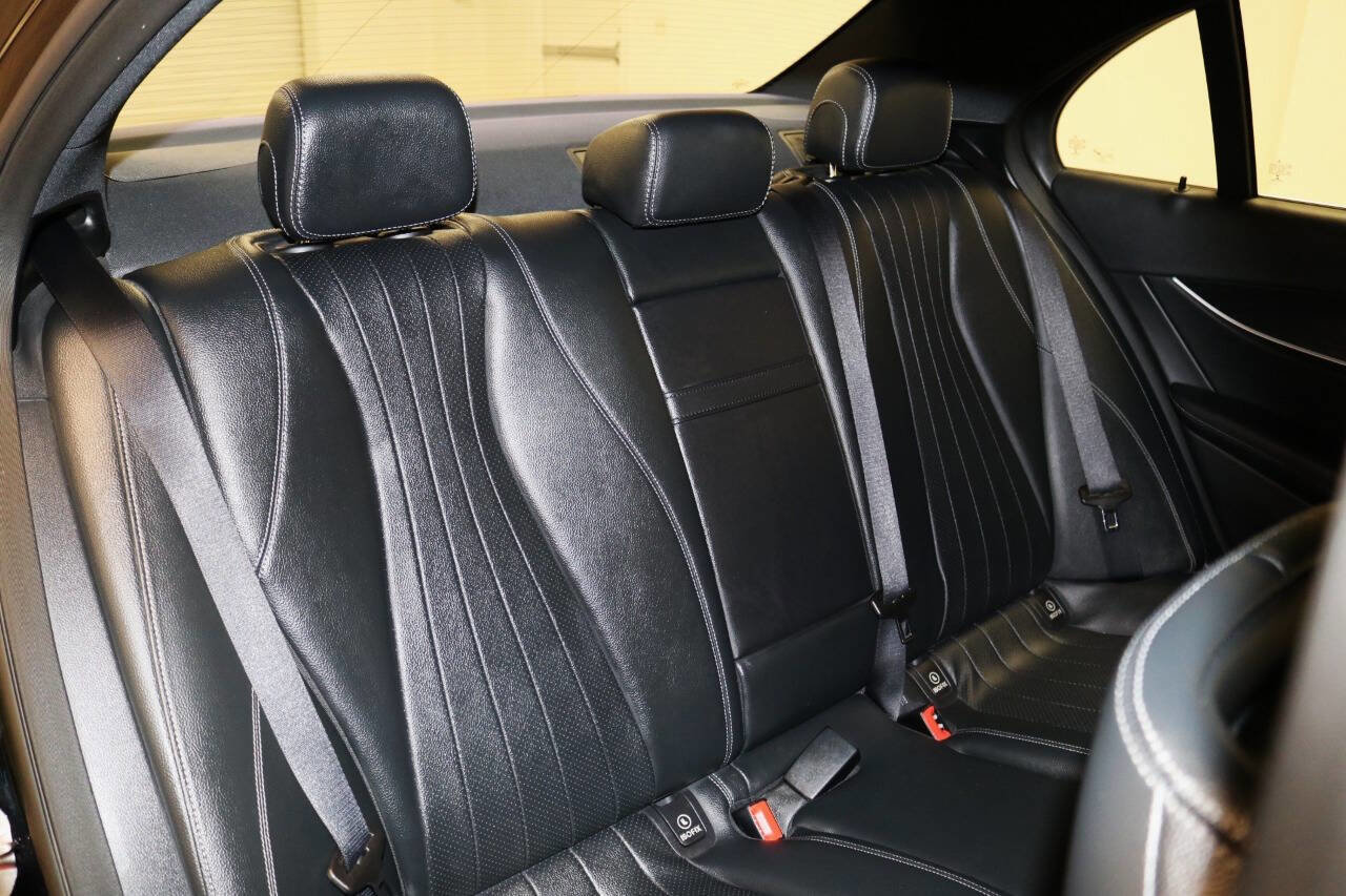 Used 2020 Mercedes-Benz E 350 Sedan image 77