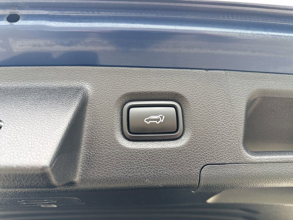 Used 2023 Hyundai Santa Fe Calligraphy w/ Cargo Package image 19