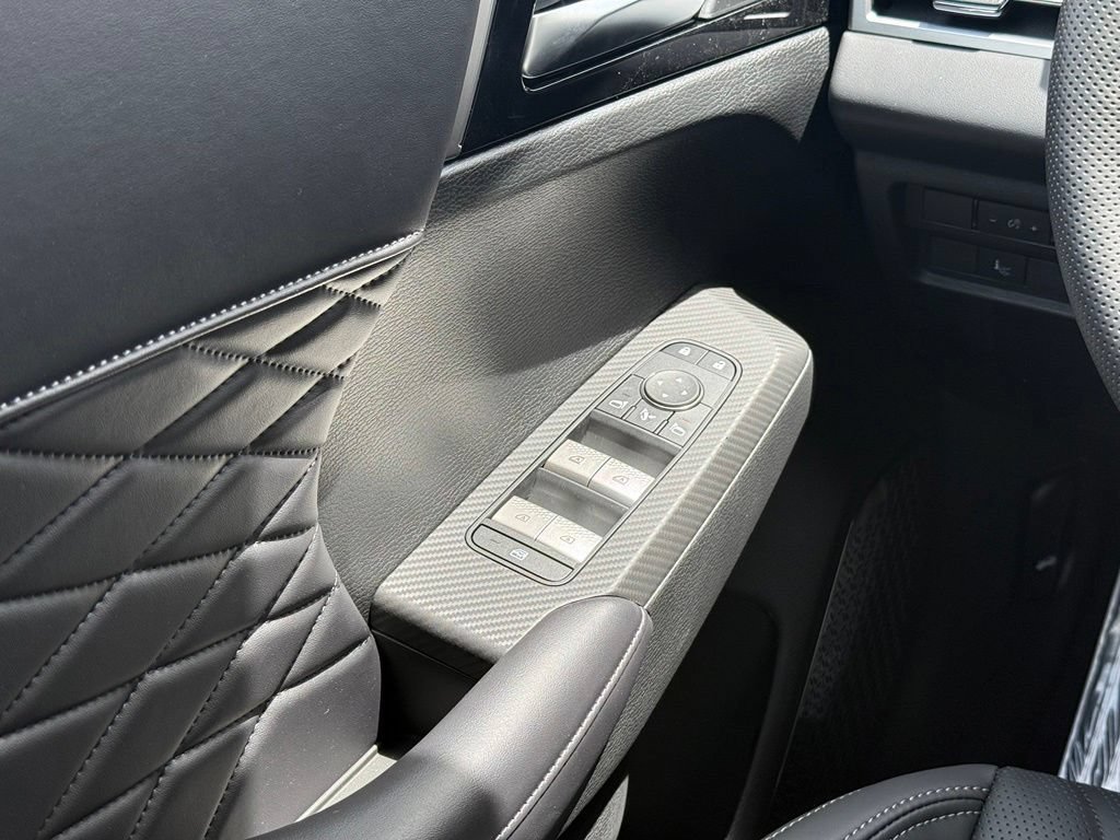 New 2026 Mitsubishi Outlander SEL Black Edition AWD/4WD image 9