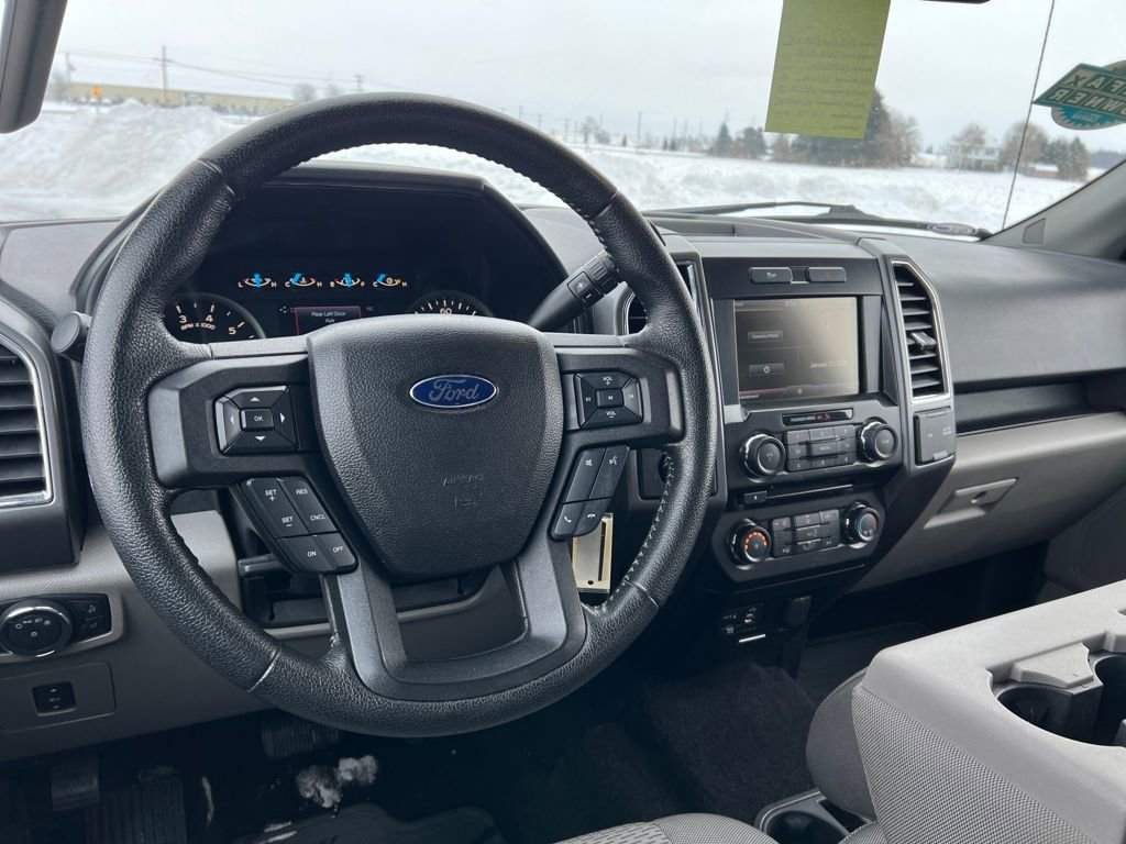 Used 2015 Ford F150 XLT w/ Equipment Group 302A Luxury image 22