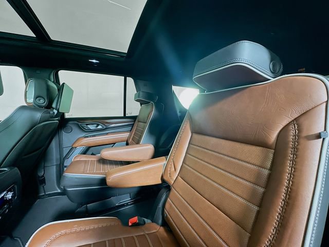 Certified 2024 GMC Yukon Denali Ultimate AWD/4WD image 24