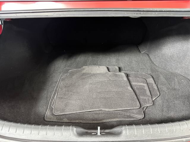 Used 2023 Hyundai Elantra Limited image 26