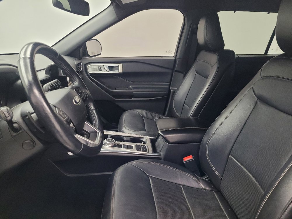Used 2020 Ford Explorer Limited RWD image 17