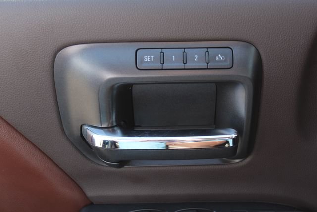 Used 2016 Chevrolet Silverado 1500 High Country image 29