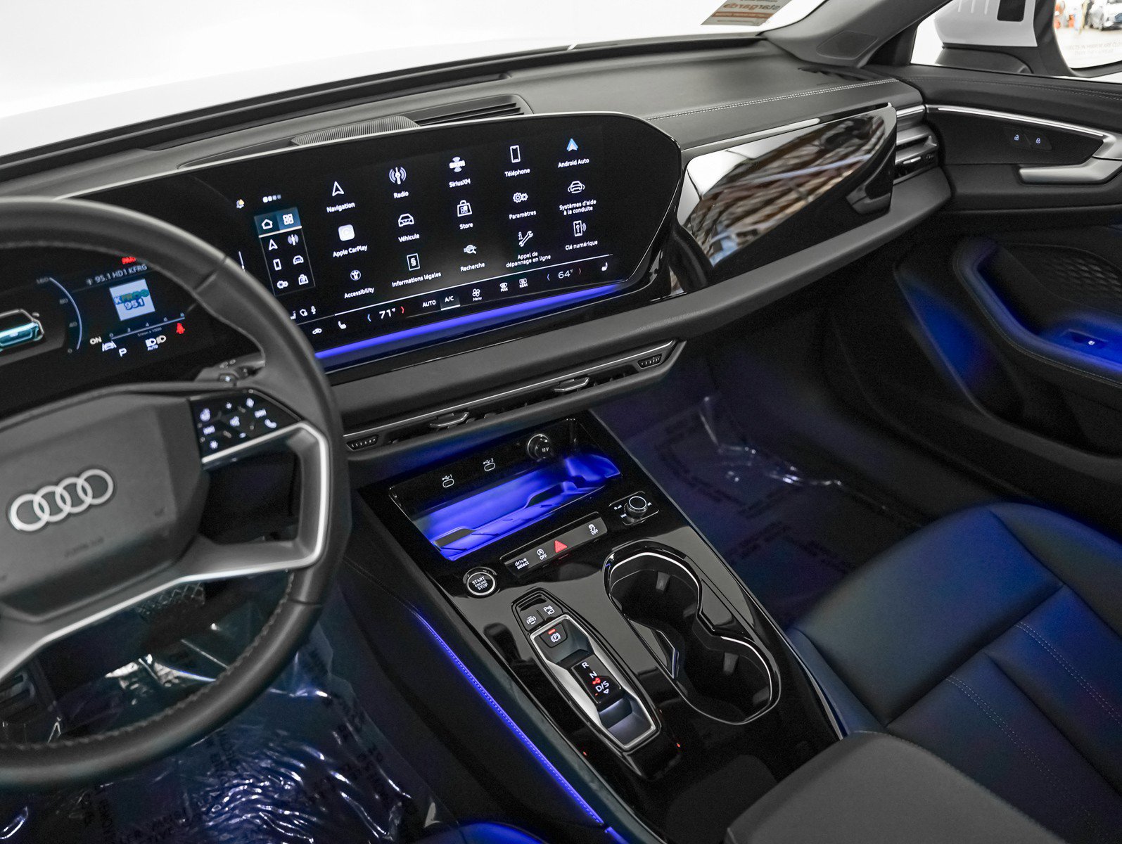 Certified 2025 Audi A5 2.0T Premium w/ Convenience Package image 18