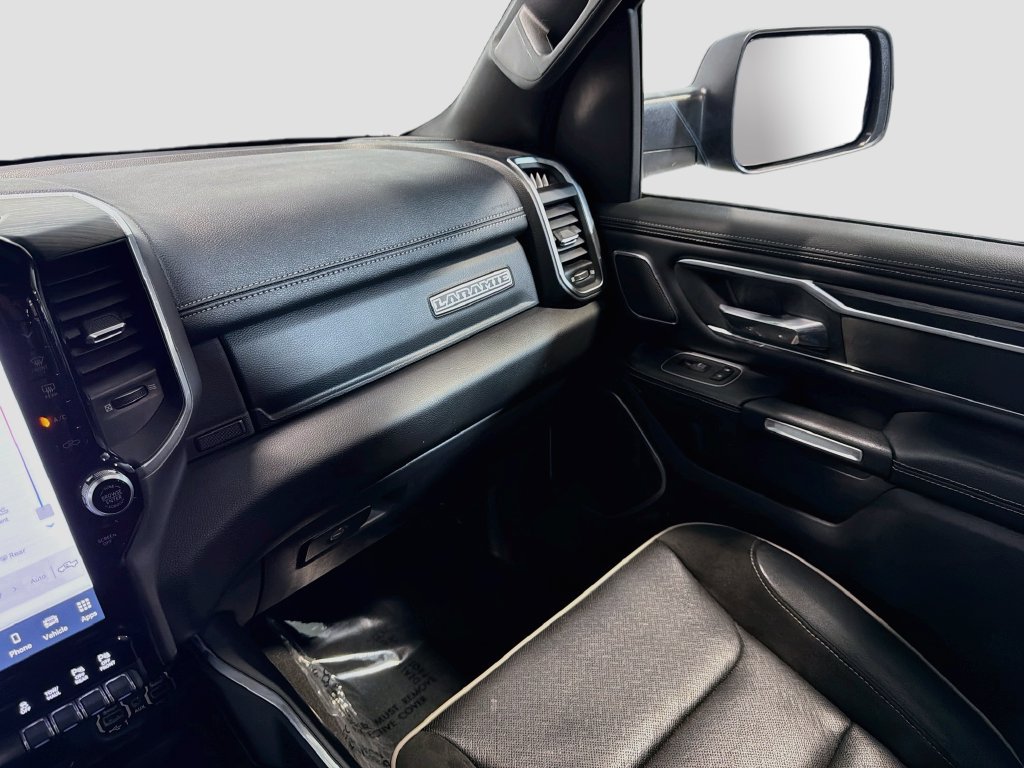 Used 2023 RAM 1500 Laramie AWD/4WD image 25