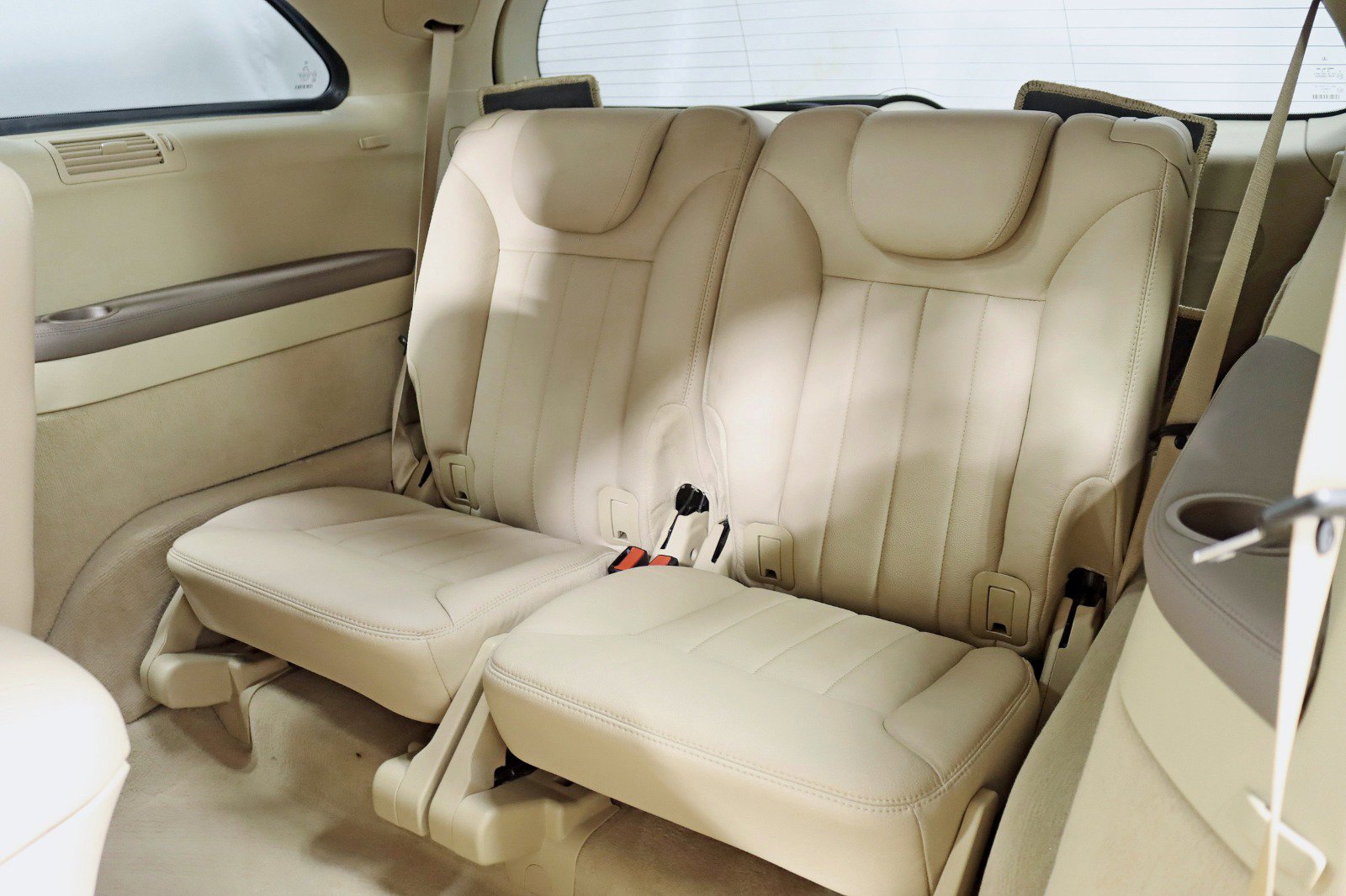 Used 2007 Mercedes-Benz R 500 4MATIC image 26