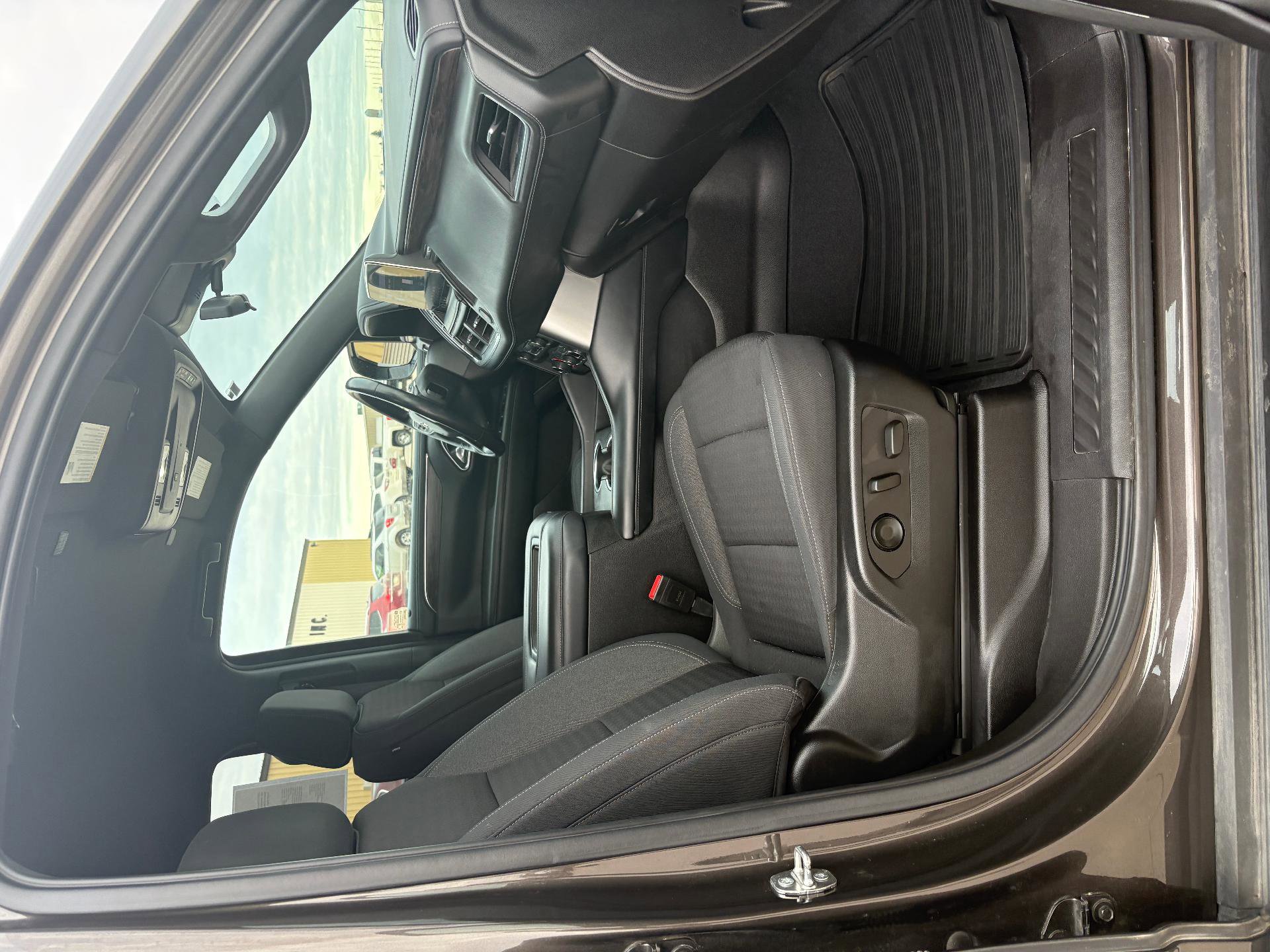 Used 2021 Chevrolet Tahoe LS image 15