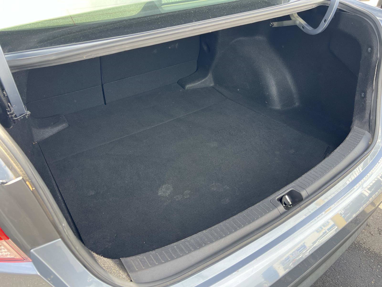 Used 2023 Toyota Corolla LE image 20