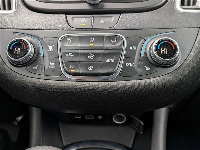 Used 2023 Chevrolet Malibu LT FWD image 13