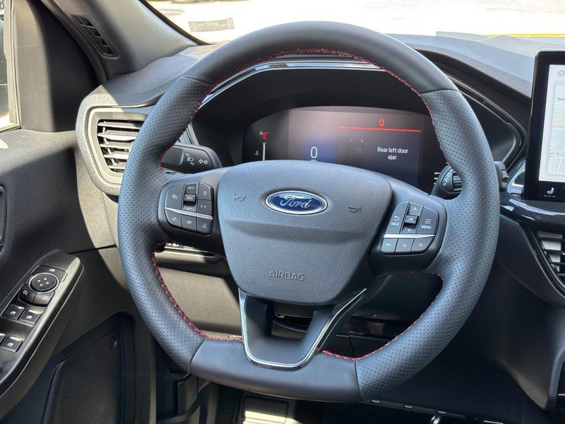 Used 2024 Ford Escape ST-Line w/ Tech Pack #1 AWD/4WD image 15