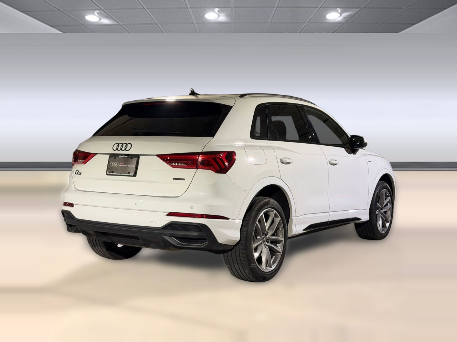 Certified 2023 Audi Q3 2.0T Premium w/ Black Optic Sport Package AWD/4WD image 9