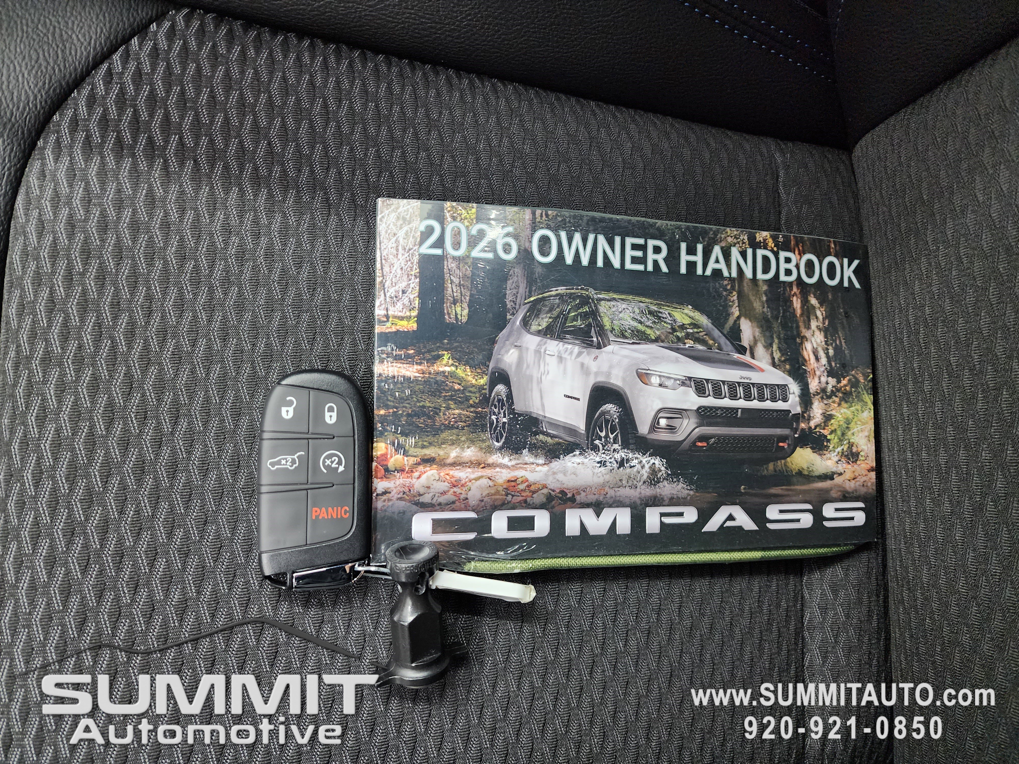 New 2026 Jeep Compass Latitude image 61