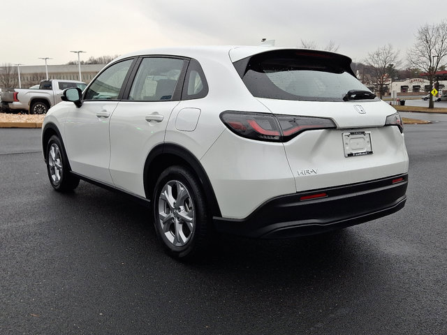 Certified 2025 Honda HR-V LX image 4