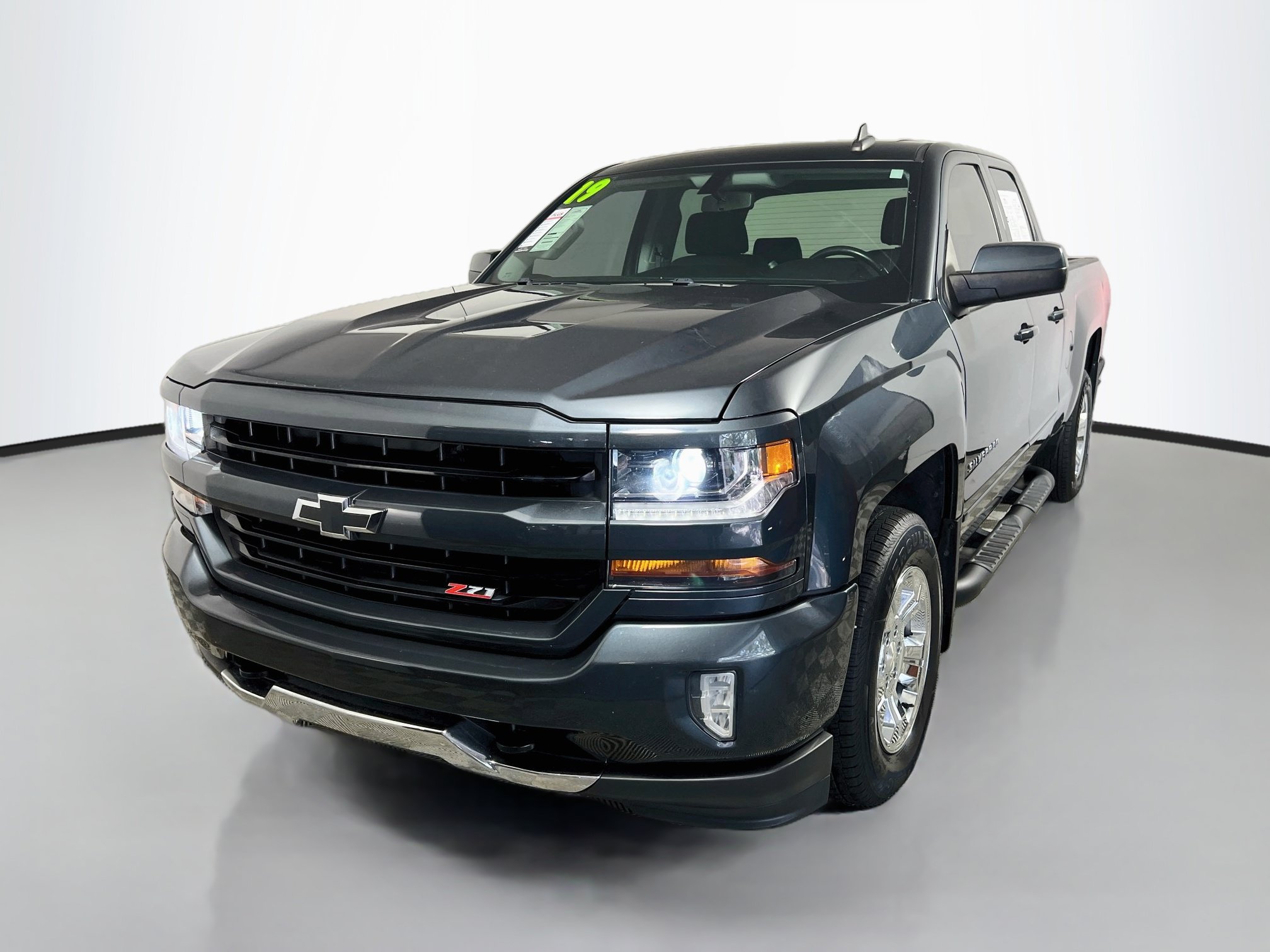 Used 2019 Chevrolet Silverado 1500 LT w/ All Star Edition AWD/4WD image 9