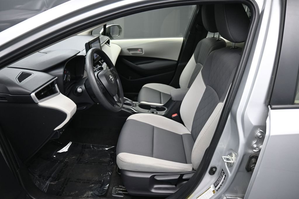 Certified 2024 Toyota Corolla LE AWD/4WD image 18
