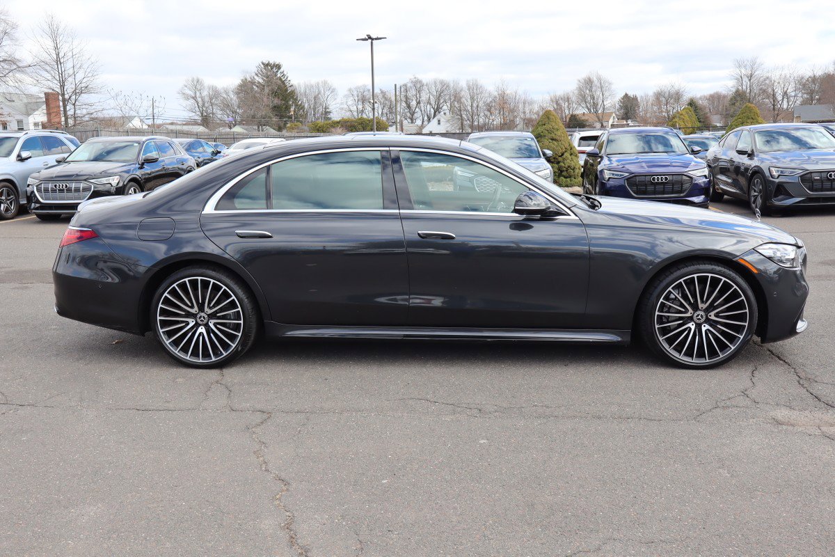 Used 2022 Mercedes-Benz S 580 4MATIC Sedan image 5