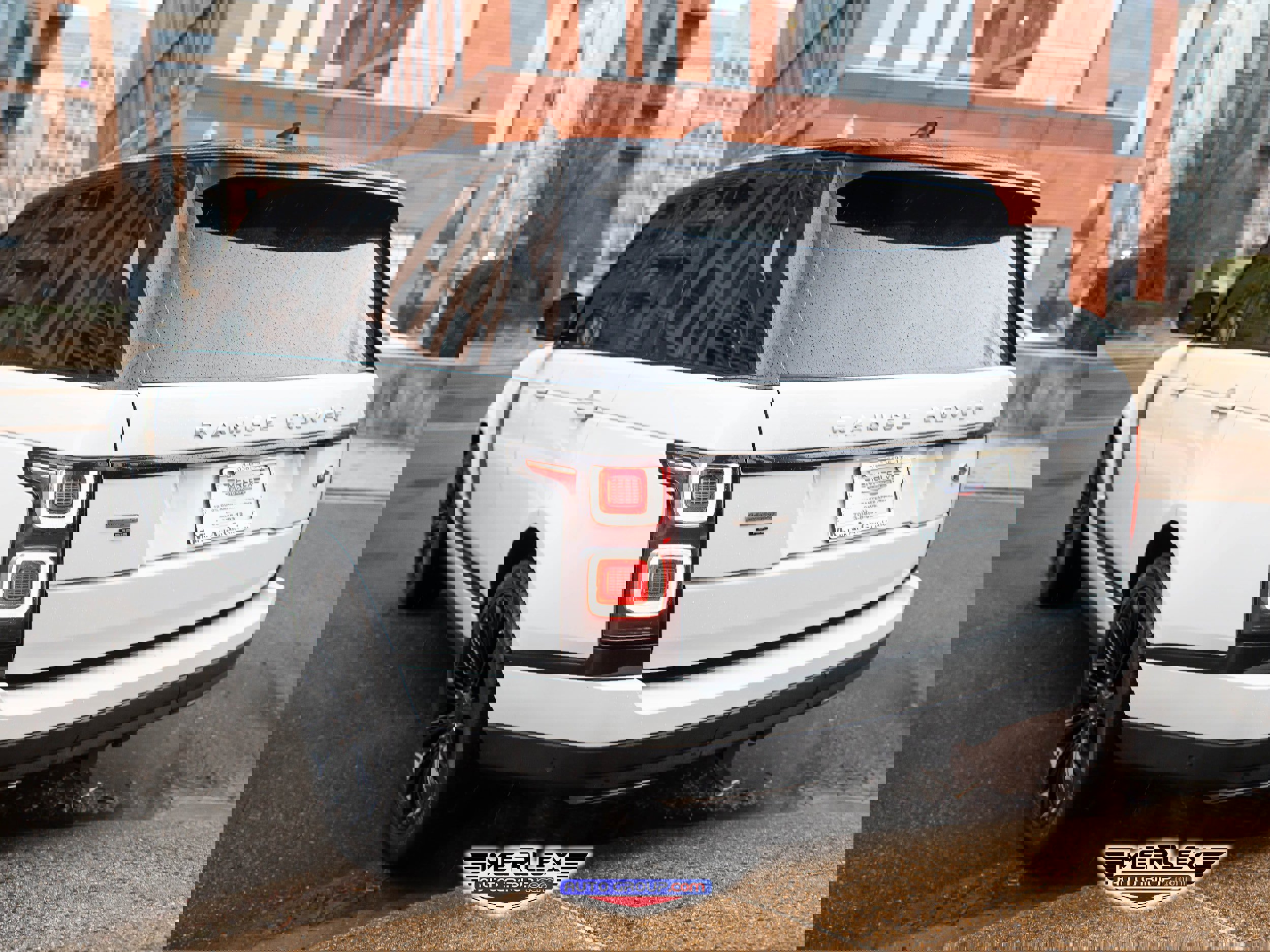 Used 2021 Land Rover Range Rover Autobiography image 5