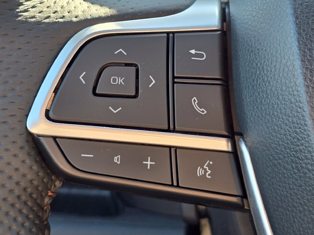New 2026 Toyota Sienna Platinum AWD/4WD image 35