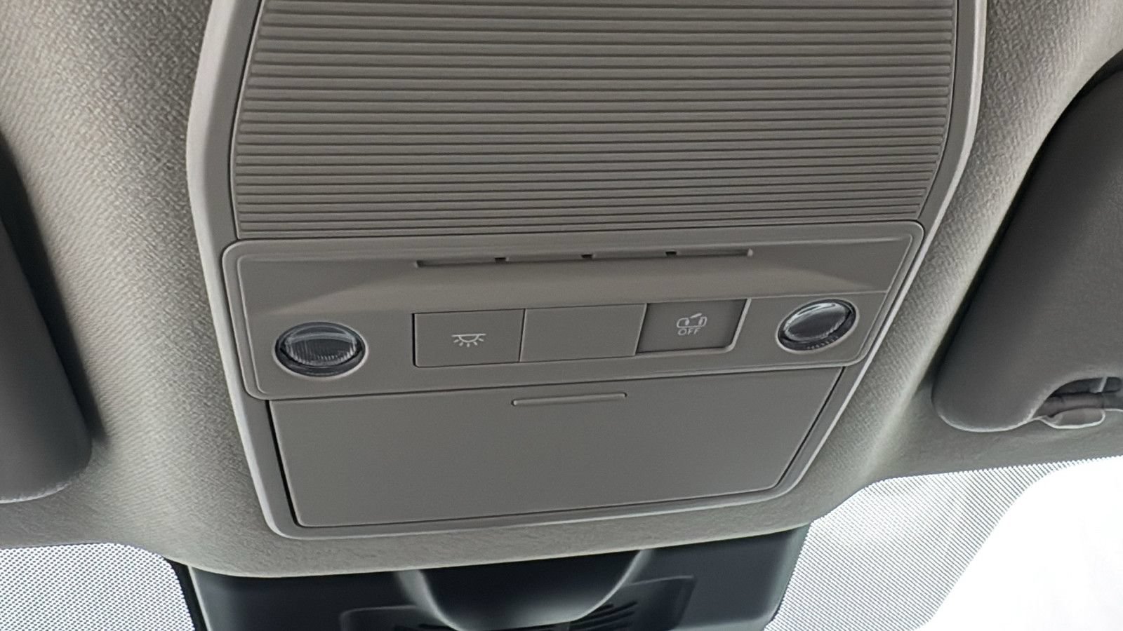 Used 2026 Nissan Sentra SV w/ SV Convenience Package FWD image 27