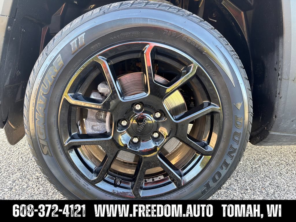 Used 2020 Jeep Renegade Altitude AWD/4WD image 13