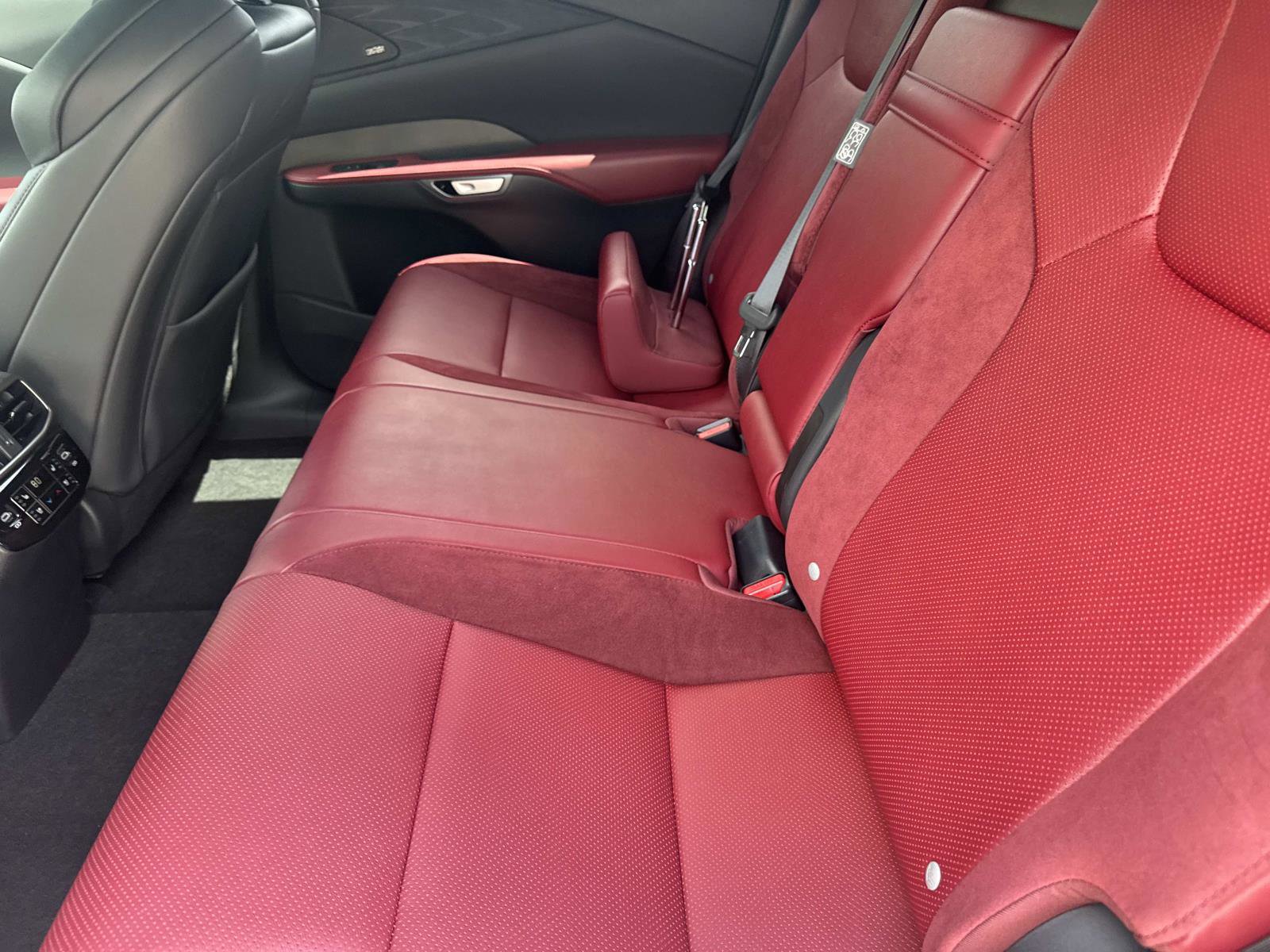 Used 2023 Lexus RX 500h F Sport w/ Accessory Package (2T) image 13