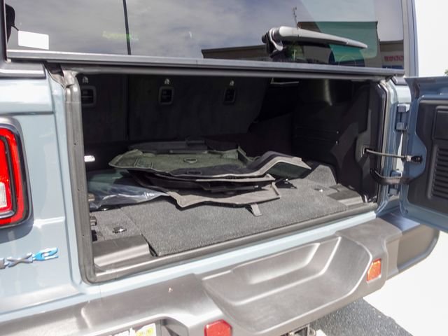 Used 2024 Jeep Wrangler Unlimited image 25