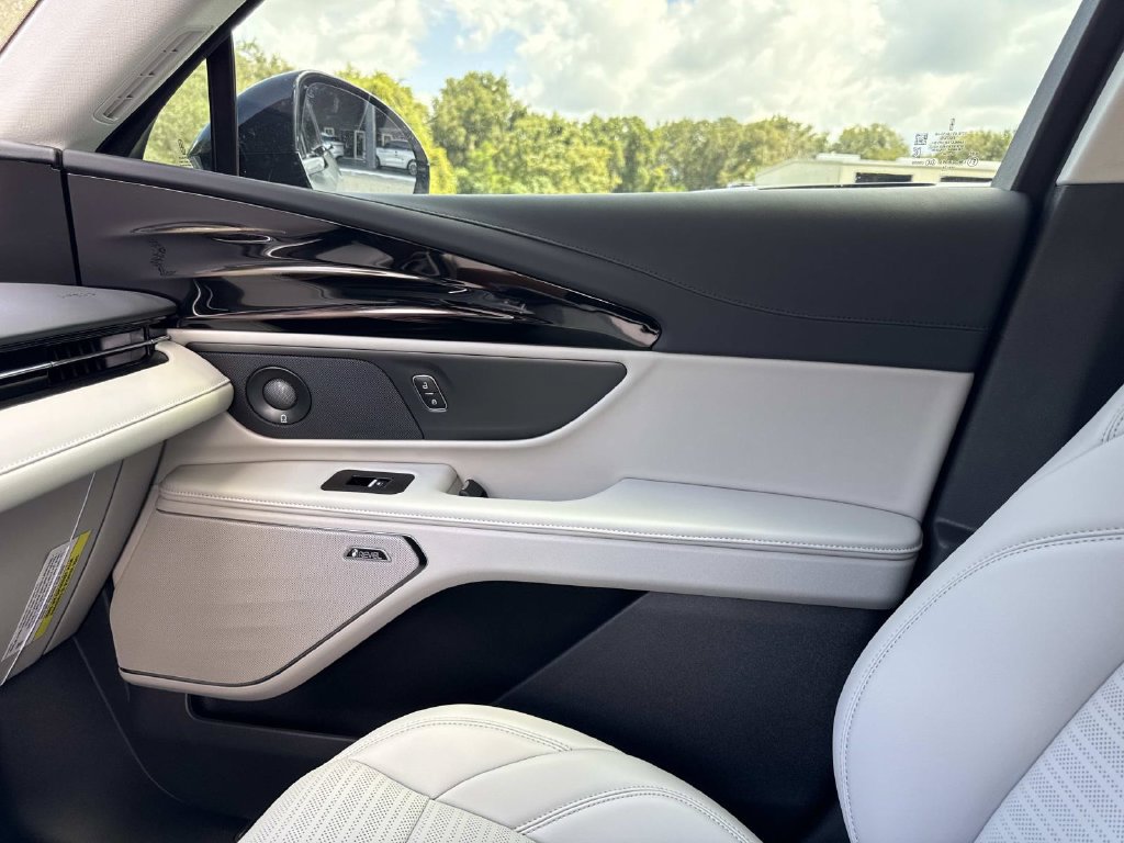 New 2026 Lincoln Nautilus Reserve w/ Jet Appearance Package AWD/4WD image 22