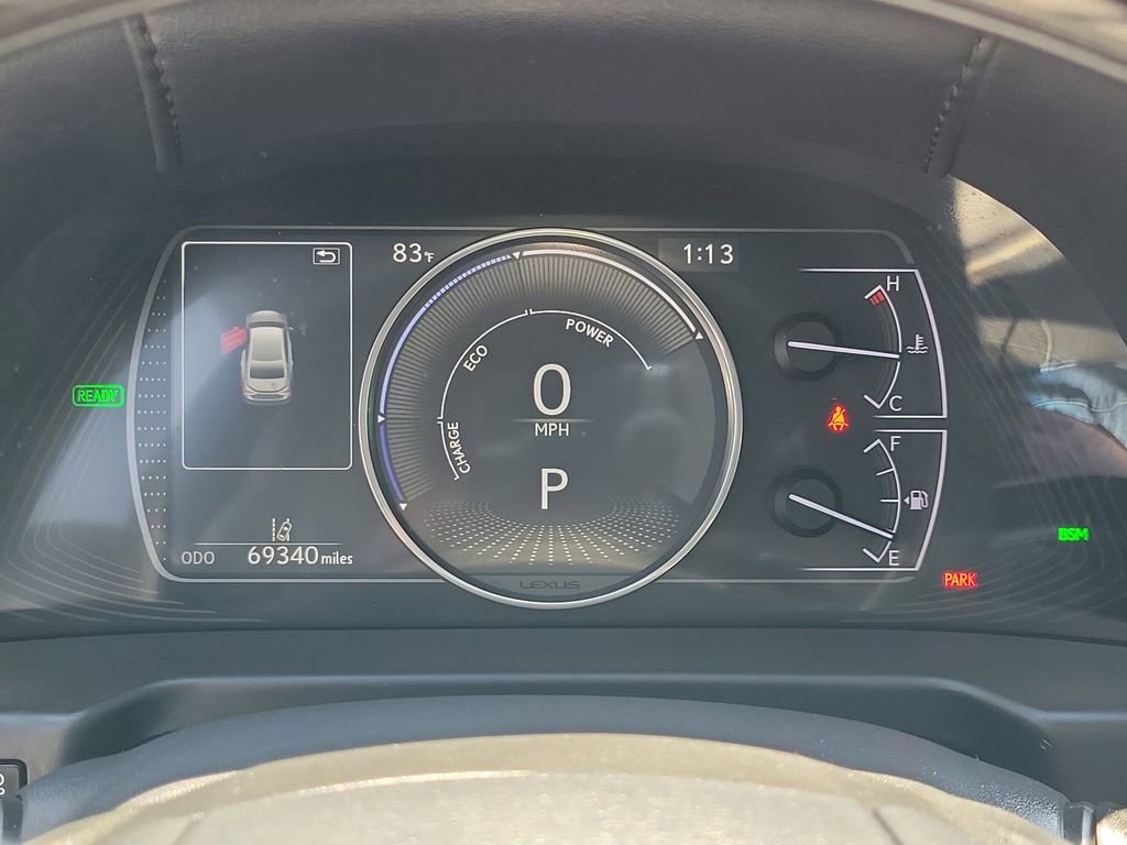 Used 2019 Lexus ES 300h w/ Luxury Package image 3