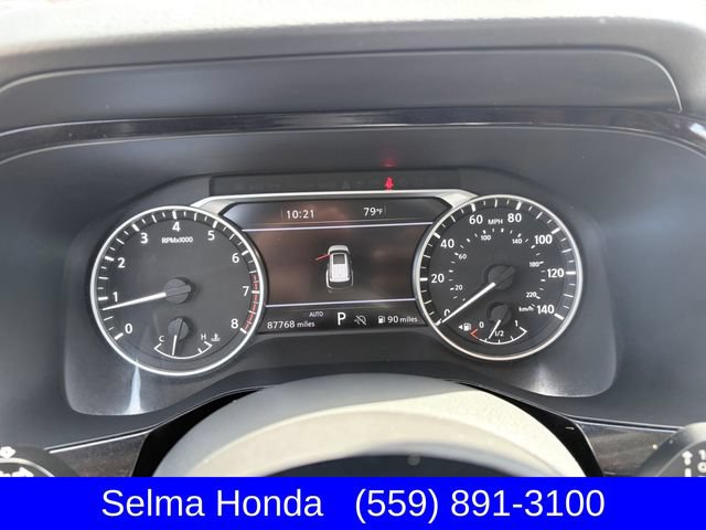 Used 2022 Nissan Pathfinder SL AWD/4WD image 24