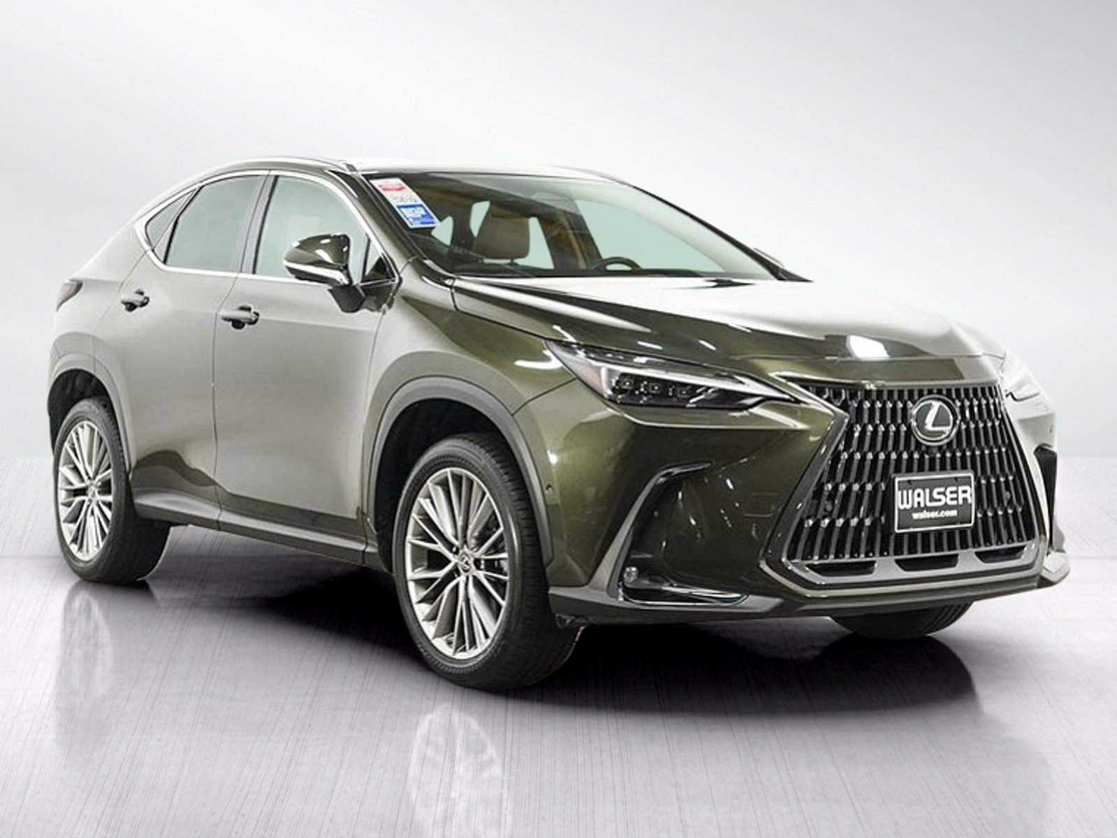 Used 2022 Lexus NX 350h AWD w/ Vision Package image 7