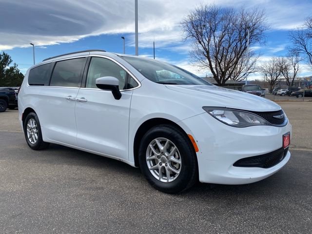 Used 2021 Chrysler Voyager Lxi image 7