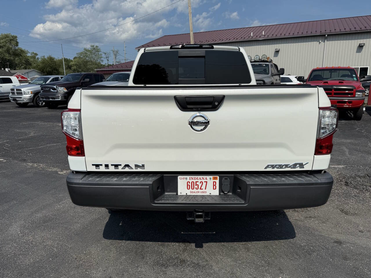 Used 2018 Nissan Titan PRO-4X image 4