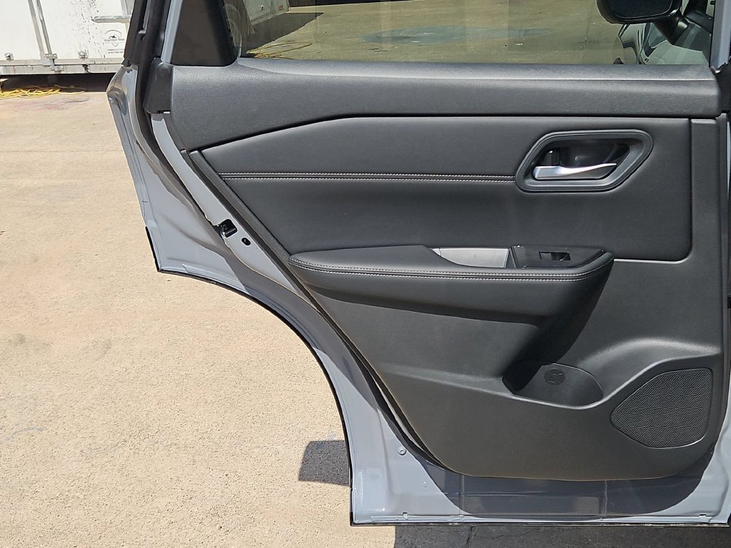 New 2026 Nissan Rogue Dark Armor FWD image 18