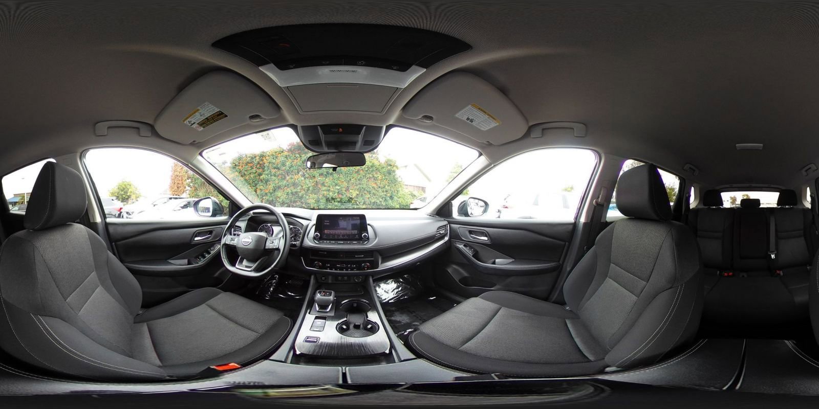 Used 2025 Nissan Rogue SV FWD image 44