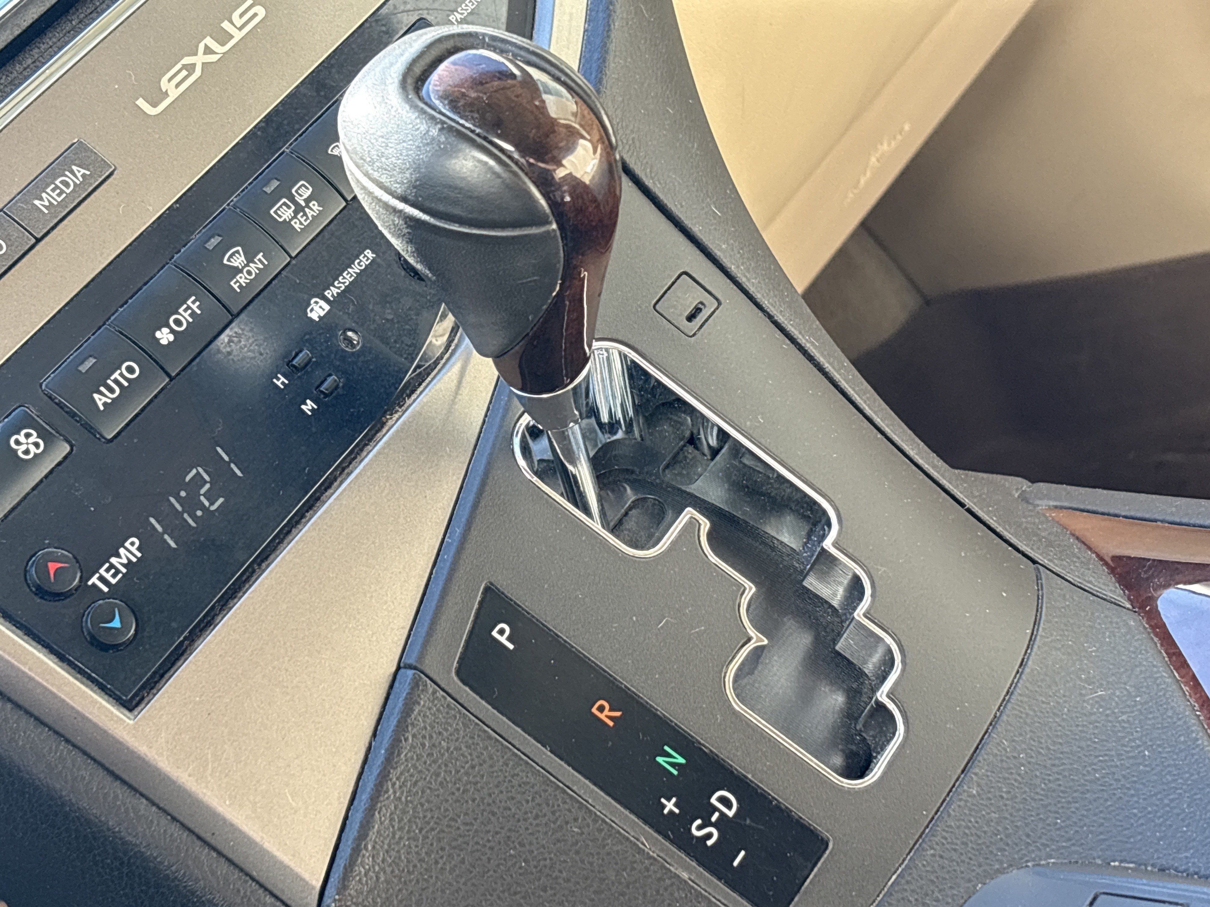 Used 2015 Lexus RX 350 AWD image 25