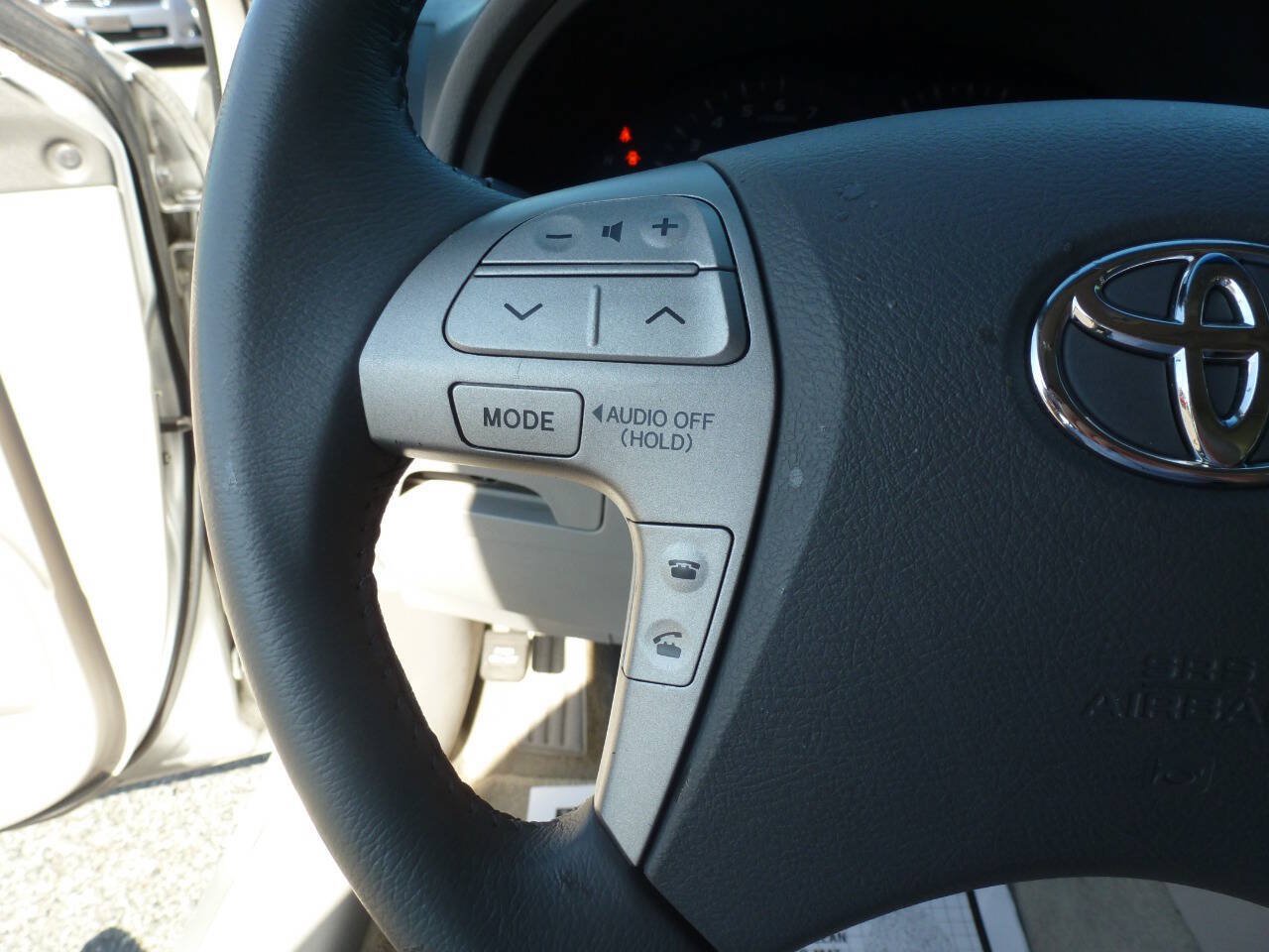 Used 2008 Toyota Camry XLE FWD image 21
