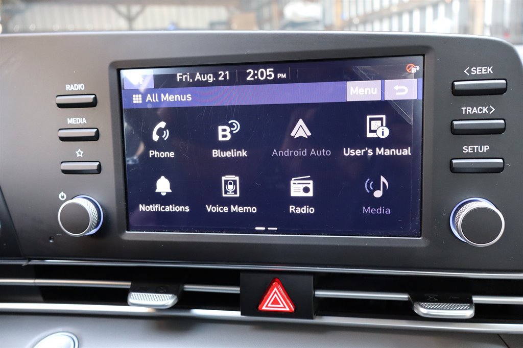 Used 2023 Hyundai Elantra SEL FWD image 25