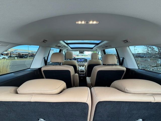 Used 2024 Mercedes-Benz GLS 450 4MATIC image 38