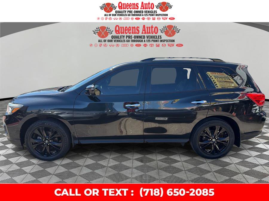 Used 2018 Nissan Pathfinder SL w/ Midnight Edition Package image 3