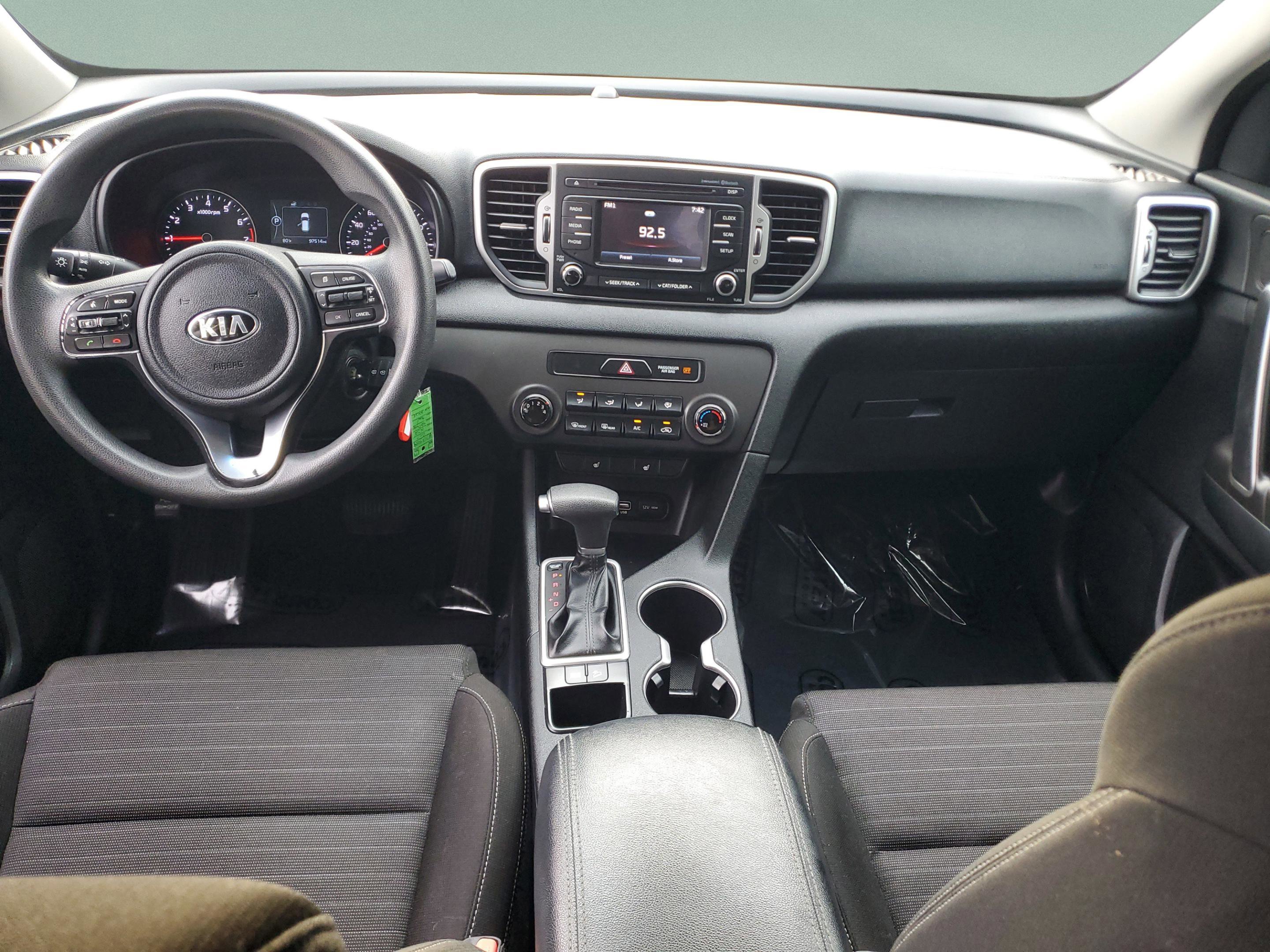 Used 2017 Kia Sportage LX w/ LX Popular Package FWD image 12
