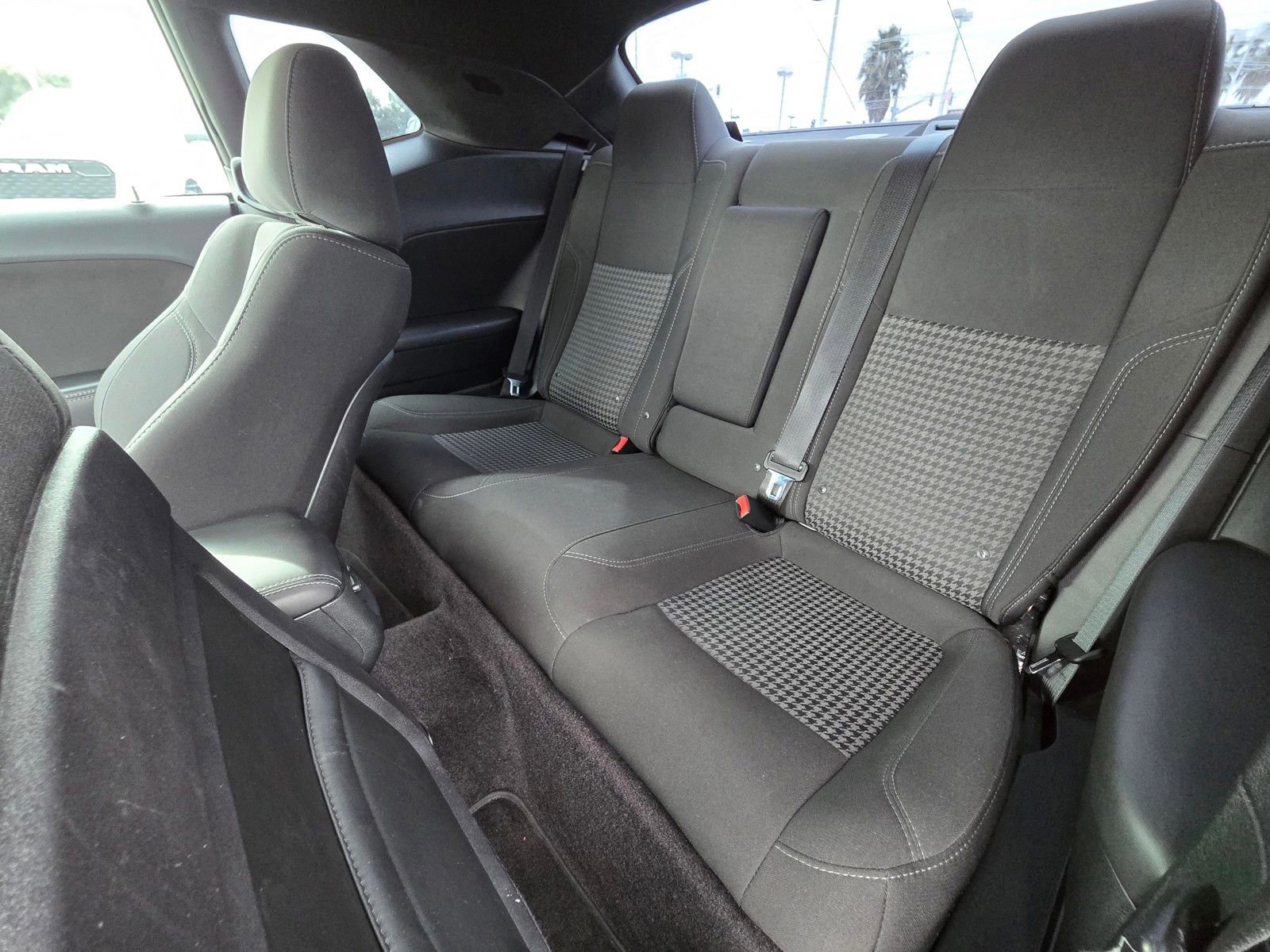 Used 2017 Dodge Challenger R/T w/ Blacktop Package image 10